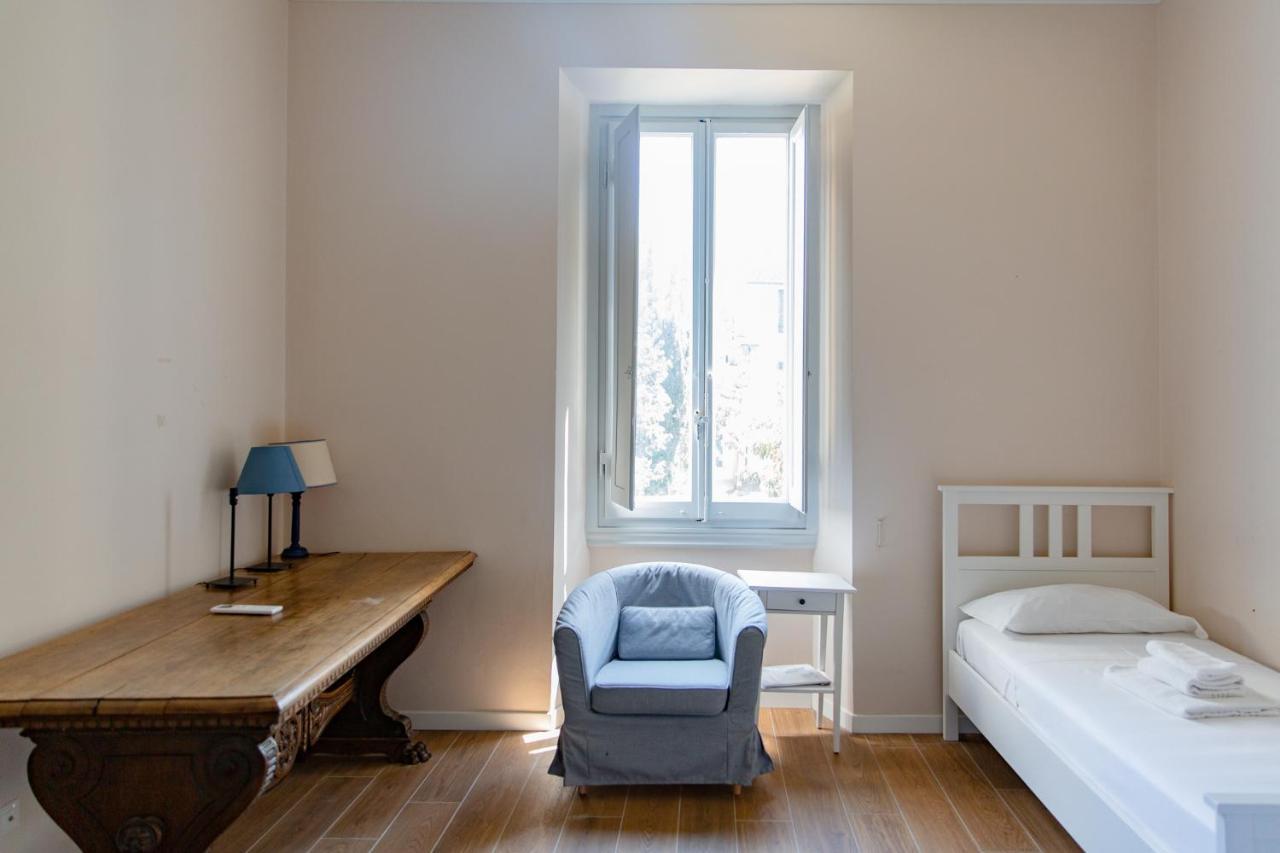 Comfy Apartment Near Fortezza Da Basso Florence Ngoại thất bức ảnh